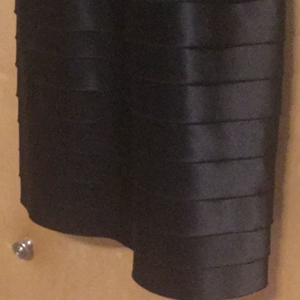 BCBGMAXAZRIA Dress, Sleeveless Satin Halter Tiered - Picture 6 of 10